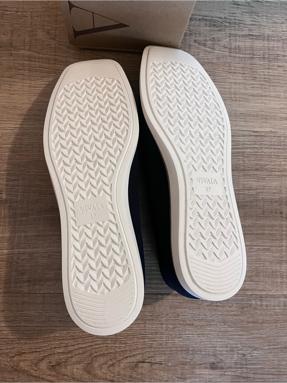 VIVAIA Mabel Navy Blue Square Toe Ballet Flats - NWT - Picture 6 of 13